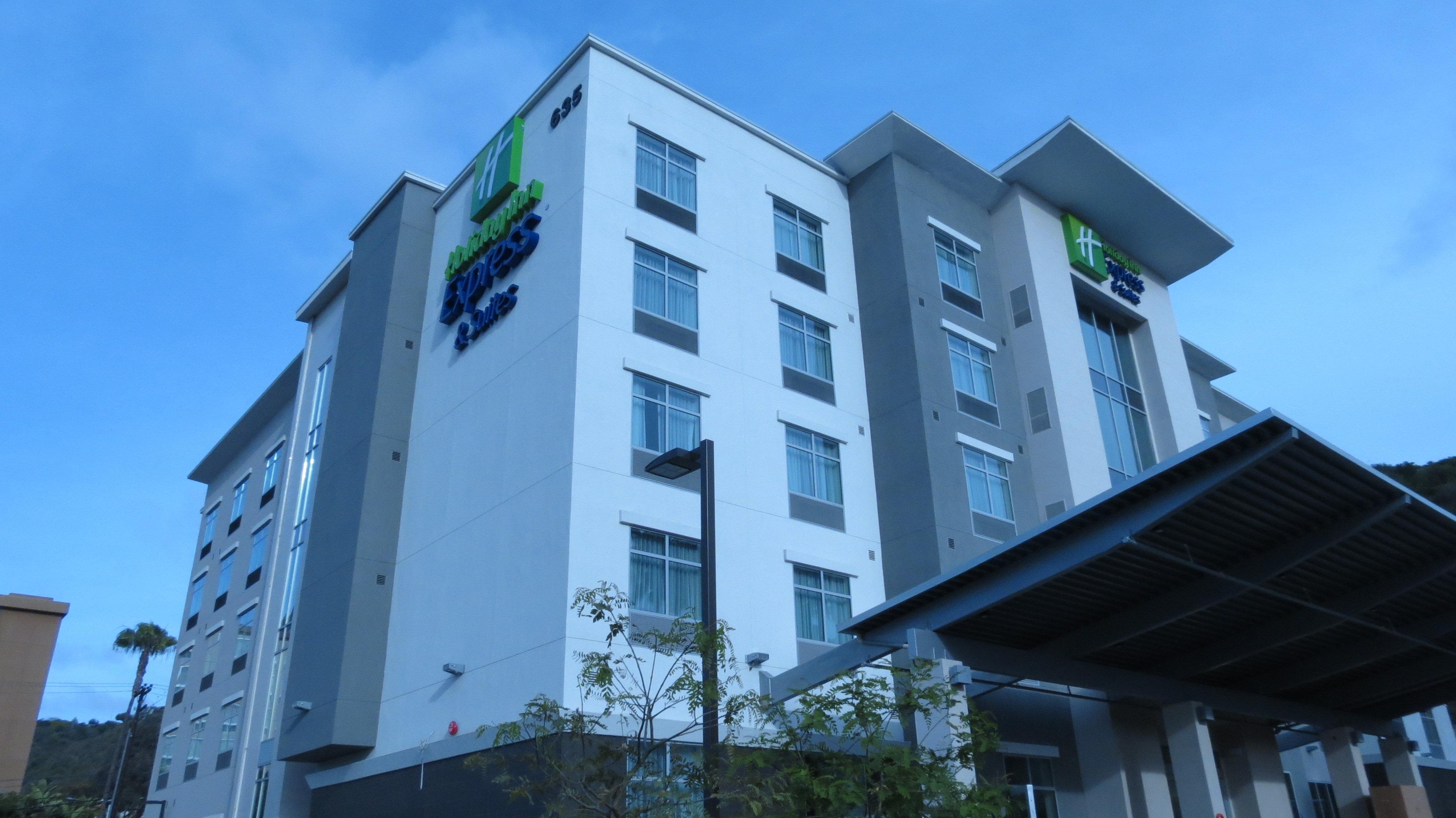 Holiday Inn Express & Suites San Diego - Mission Valley, An Ihg Hotel Екстер'єр фото